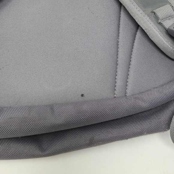 The North Face Wasatch Backpack Laptop Bag School Work Gray Pink Shoulder Strap - Picture 6 of 8